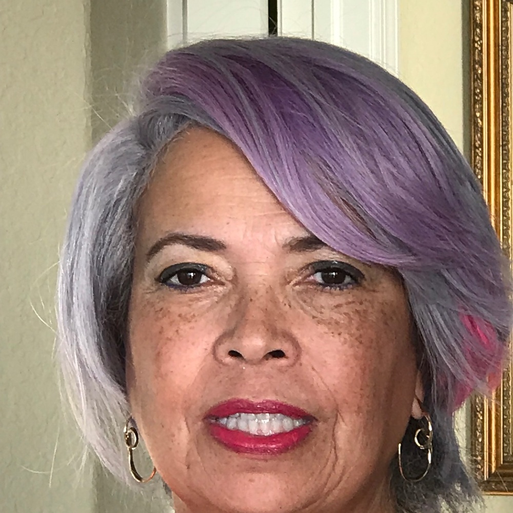 Meet your Posher, Linda